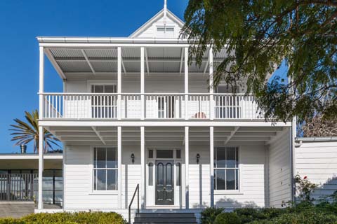 Vivid Electrical - St Mary's Bay